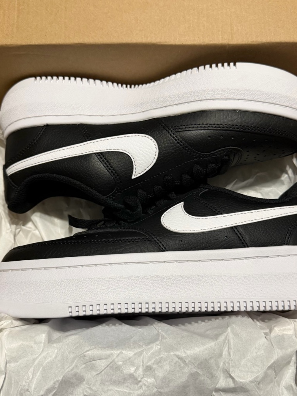 Nike W Court Vision High Sneakers,  Women 8.5 Brand New